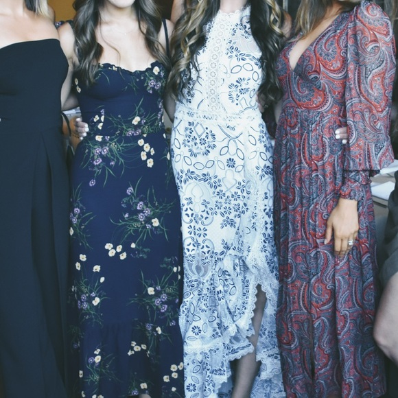 Bronx and Blanco white dress - Picture 4 of 4